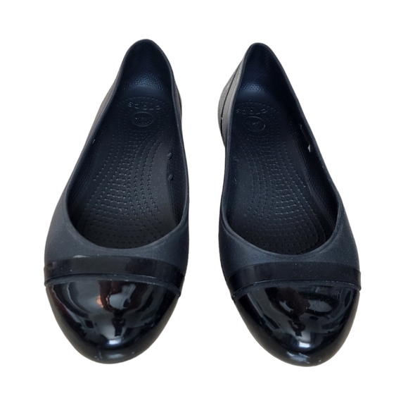 CROCS Womens Cap Toe Ballet Flats Black Comfort Slip On Lightweight Shoe Size 8. - Picture 2 of 8